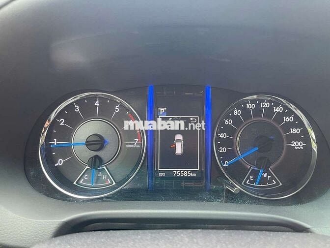 Toyota Fortuner 2019 4x4 AT Xăng Tự động 75.000km