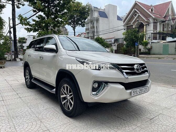 Toyota Fortuner 2019 4x4 AT Xăng Tự động 75.000km