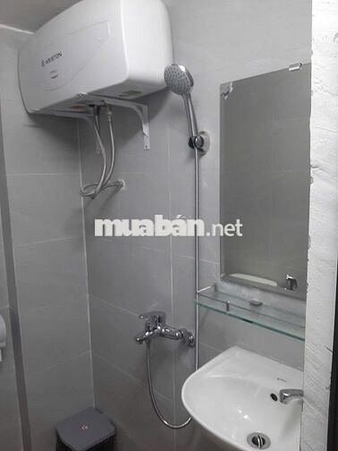 Cho thuê nhà ngõ 27 Hàng Khoai, có gác lửng, 8 triệu