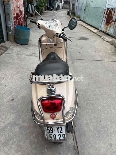 Piaggio Vespa LX125 2011 Trắng vàng