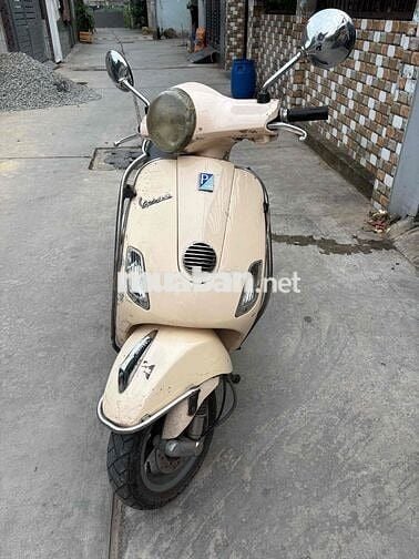 Piaggio Vespa LX125 2011 Trắng vàng