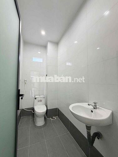 Nhà trệt lầu nguyên căn mới 2phòng 2wc KDC Tân Phú Cái Răng củ