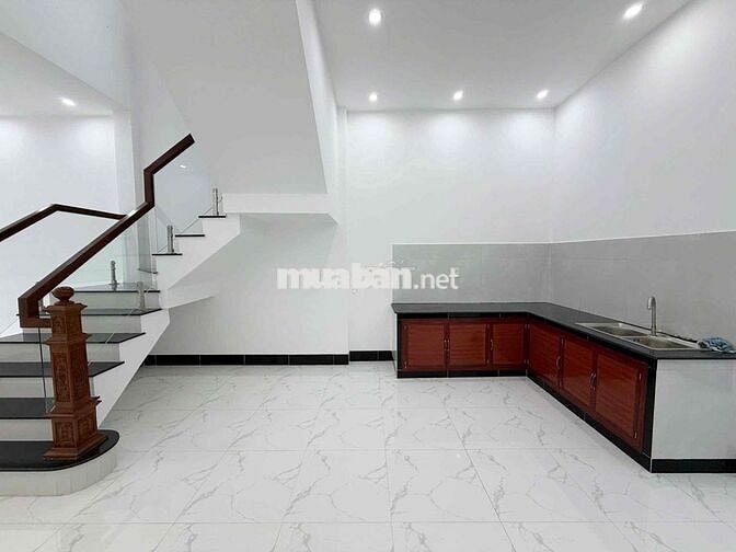 Nhà trệt lầu nguyên căn mới 2phòng 2wc KDC Tân Phú Cái Răng củ