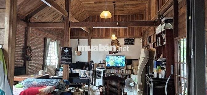 Cho thuê nhà mặt tiền góc phố dài 31 mét.  Khu dân cư Vĩnh Phú 2