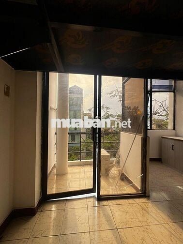 TRỌ BÌNH THẠNH 4TR7 CÓ BAN CÔNG CÓ GÁC