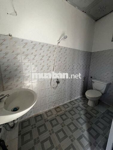 TRỌ BÌNH THẠNH 4TR7 CÓ BAN CÔNG CÓ GÁC
