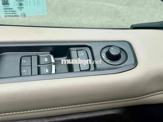 🔥TRANSIT Premium 1/2026 Lướt 15000km BAO TEST HÃNG