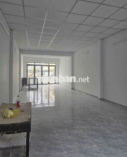 Cho thuê lầu 1 nhà Mặt tiền Hưng Phú, Quận 8 4,3x18m 2 phòng