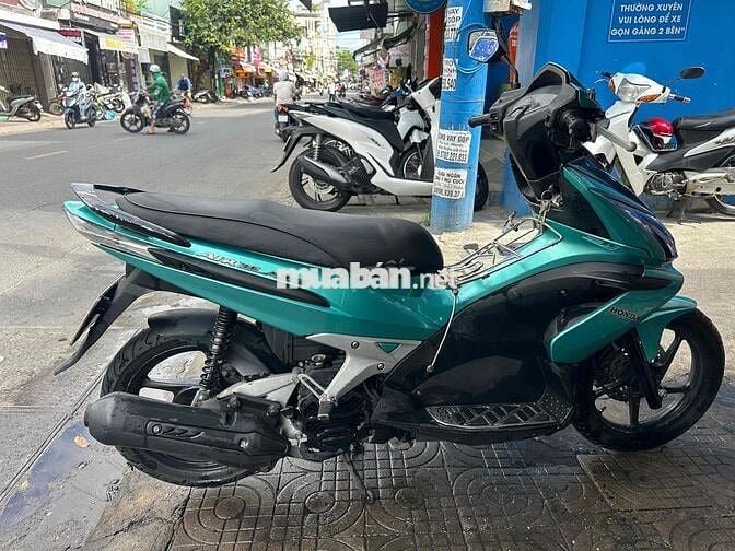 Honda Air Blade Tự động Xanh ngọc