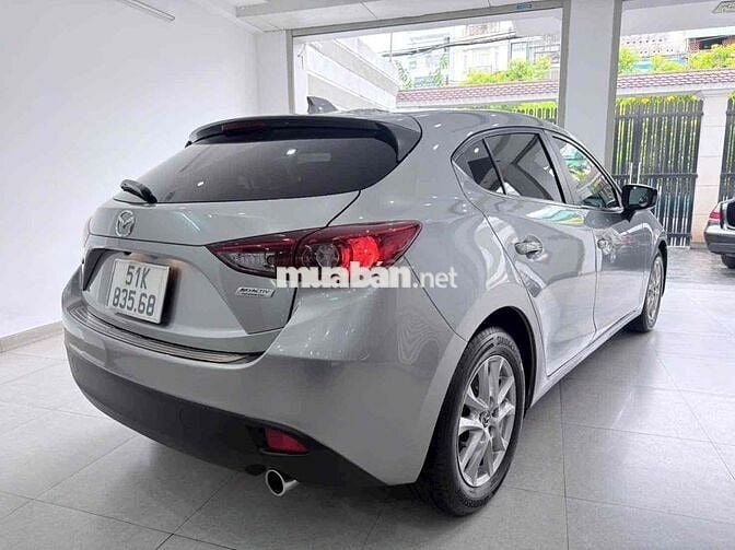 Mazda Mazda3 hatchback 2016 53000 km Xám