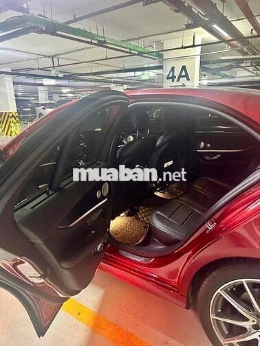 Mercedes-Benz E300 AMG facelift 2021 14.573 km Đỏ