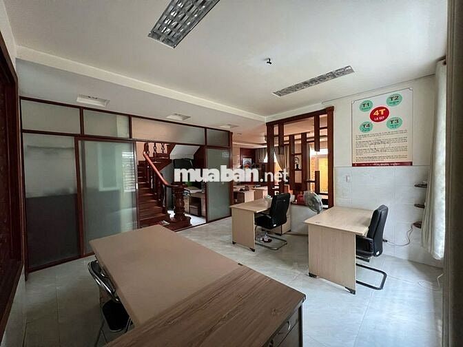 CHO THUÊ NHÀ MẶT TIỀN KHU BIỆT THỰ NGUYỄN HỮU DẬT DT 10X20M 1 LẦU