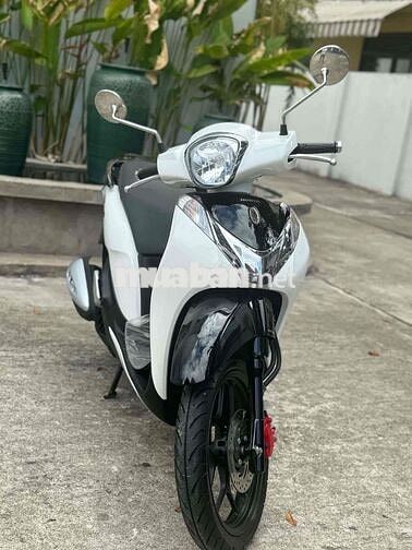 Honda SH Mode 2018 Trắng đen xe quá đẹp