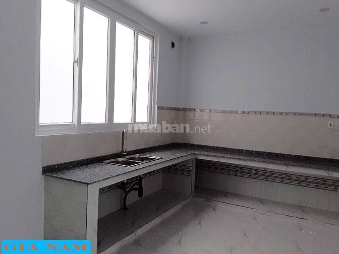 BÁN NHÀ MẶT TIỀN KINH DOANH : 384 - 386 CHỢ LỚN - P. 11 - Q. 6 - TPHCM