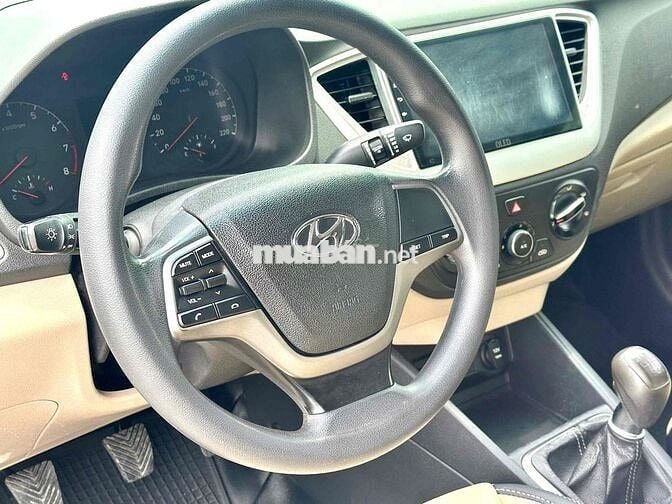 Hyundai Accent 2020 số sàn 1.4 base bao zin ,chêch