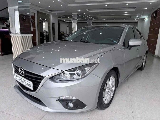 Mazda Mazda3 hatchback 2016 53000 km Xám