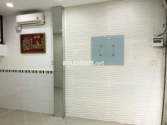 NhÀ MẶT TIỀN PHÚ MỸ HƯNG (NGAY TRUNG TÂM CHỢ TÂN MỸ)