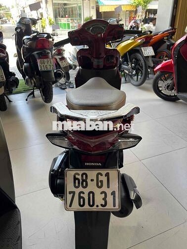 Honda Vision 2019 Khoá thông minh màu Đỏ