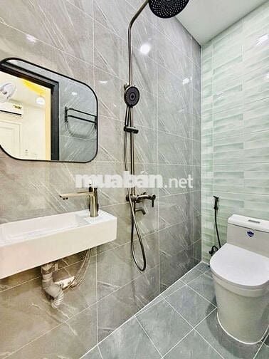 Nhà 3 PN ( có 1 PN Tầng Trệt) phù hợp gd cần không gian riêng