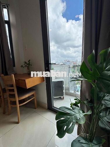 phòng studio view ban công ngay cầu bình lợi gần vlu