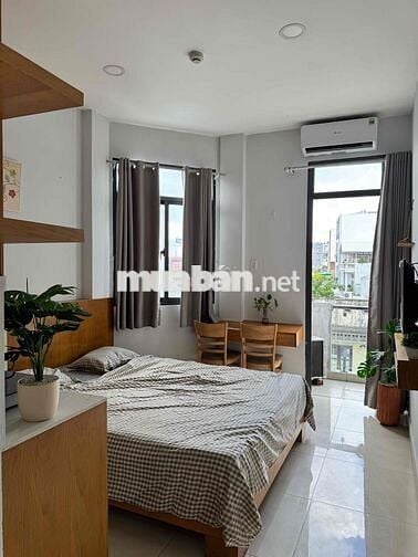 phòng studio view ban công ngay cầu bình lợi gần vlu