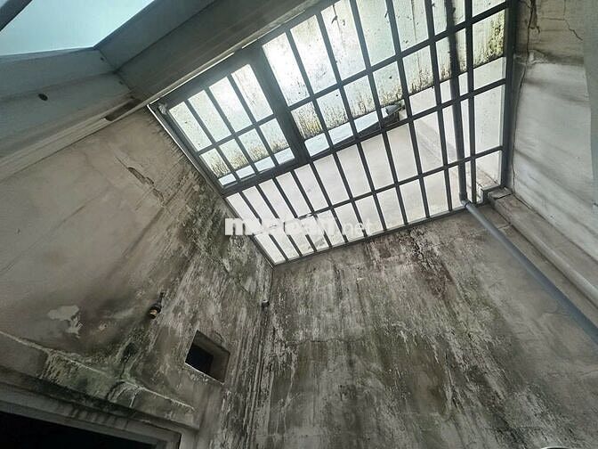 Bán nhà HXT 8m Phú Định - 71,4m² (4m x 17,89m) cách MT Phú Định 40m.