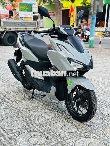 VARIO 160 ABS 2024 9000KM NHƯ XE THÙNG TRONG HÃNG