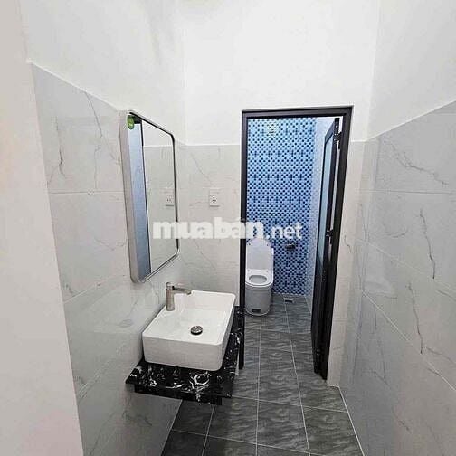 CHO THUÊ NHÀ HẺM NGUYỄN THỊ MINH KHAI FULL NỘI THẤT ĐẦY ĐỦ