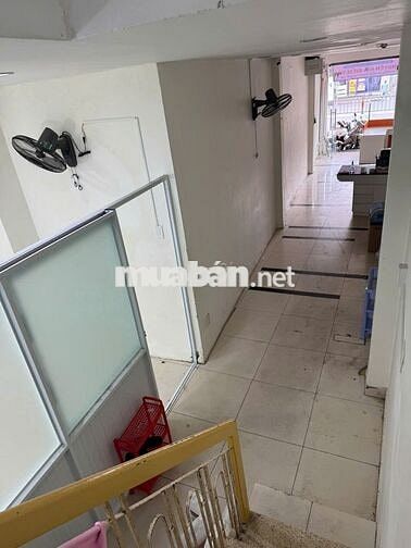 Chỉ 18Tr  Mặt Tiền Bạch Đằng BÌnh Thạnh 200m2 Có 3 Lầu 3 2 Phòng Ngủ