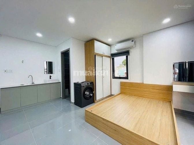 CHƯA TỚI 190 TRIỆU/M CÓ NHÀ MẶT TIỀN CỘNG HÒA,80 TRIỆU THÁNG,4 TẦNG