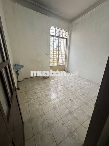Chỉ 18Tr  Mặt Tiền Bạch Đằng BÌnh Thạnh 200m2 Có 3 Lầu 3 2 Phòng Ngủ