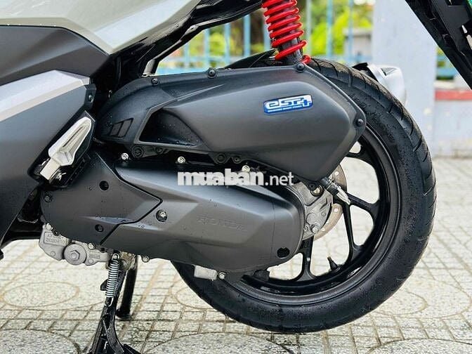 VARIO 160 ABS 2024 9000KM NHƯ XE THÙNG TRONG HÃNG