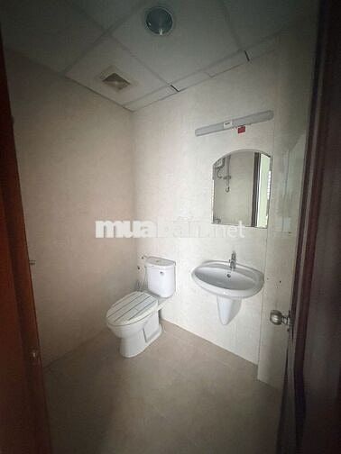 CHO THUÊ CC Central plaza ( phạm văn hai) 2PN 13tr/tháng ở liền được 