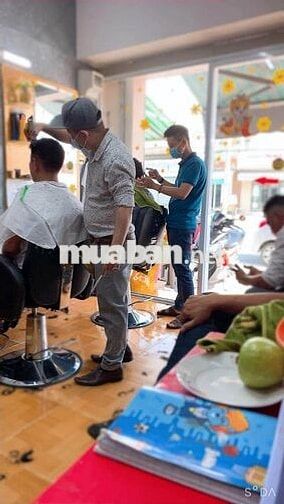 [LÀM NGAY] THỢ CẮT TÓC NAM CẦN THƠ