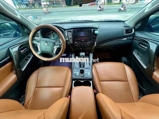 Mitsubishi Pajero Sport GLS 2019 2.4L