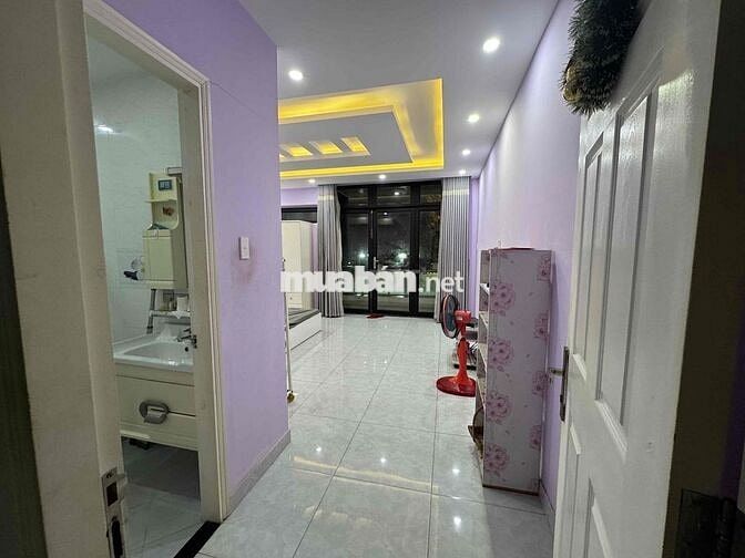 • 30 đường số 1 khu dân cư Nam Long, Quận 7 - ban công