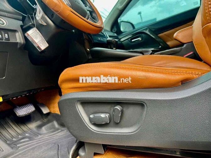 Mitsubishi Pajero Sport GLS 2019 2.4L