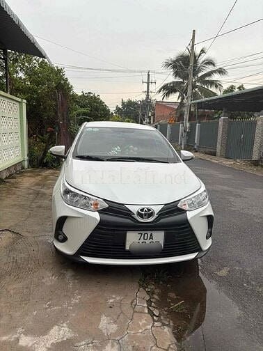 Toyota Vios E 2022 Số sàn 57000 km Trắng