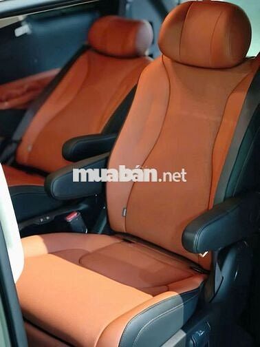 New Kia Carnival 2.2D Premium 7S 2026 Xanh rêu