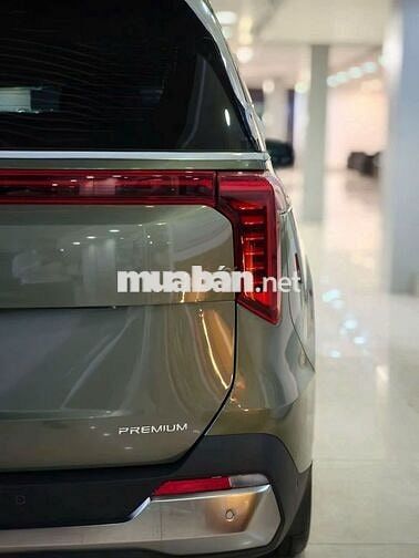 New Kia Carnival 2.2D Premium 7S 2026 Xanh rêu