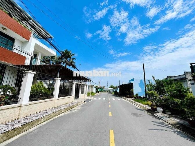 CHỦ NGỘP CẦN BÁN NHANH LÔ ĐẤT Ở THỊ TRẤN CỦ CHI