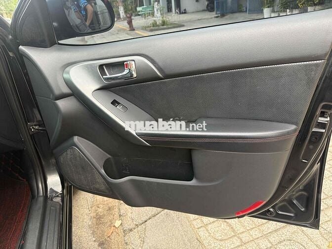 Kia Forte 2013 1.6AT full Số tự động Đen