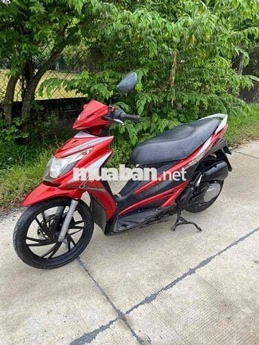 Suzuki Hazzate Gi Xe tay ga Đỏ