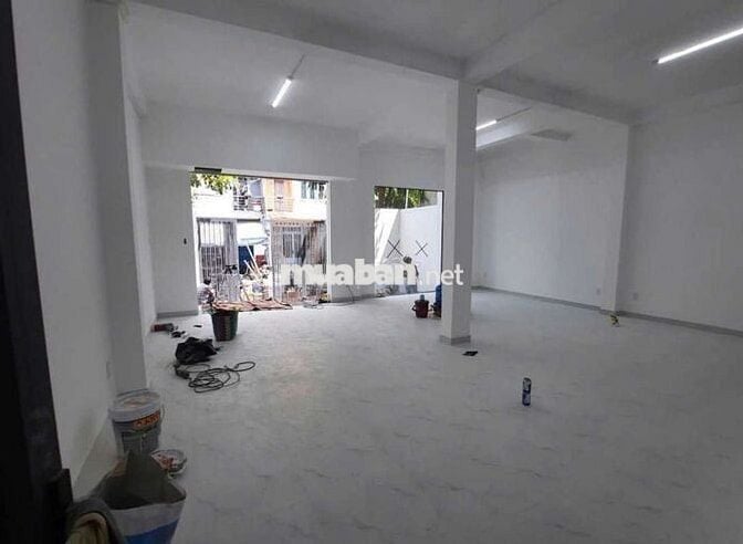 CHO THUÊ NHÀ 8X26(TRỆT+2LẦU+ST( SÀN TRỐNG SUỐT TÂY THẠNH TÂN PHÚ 