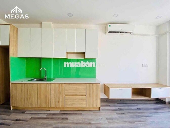 STUDIO rộng 35m2 BANCOL CỬA SỔ ngay CHÂN CẦU VƯỢT 3 THÁNG 2 -quận 10