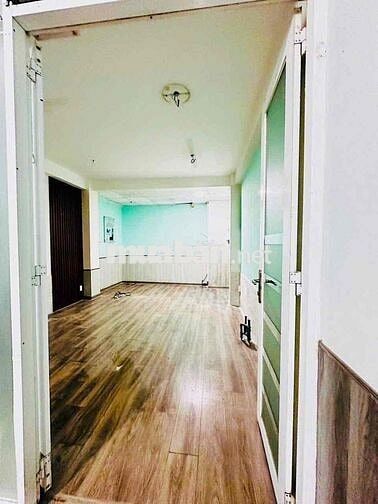 CHO THUÊ NHÀ MẶT TIỀN CHỢ TÂN QUY  (5 TẦNG, 7 phòng,)