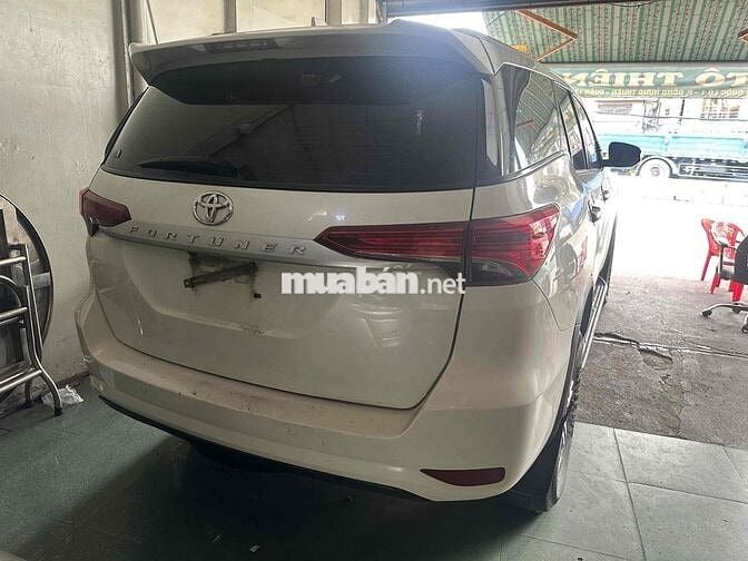 Toyota Fortuner 2017 Dầu Số sàn Trắng