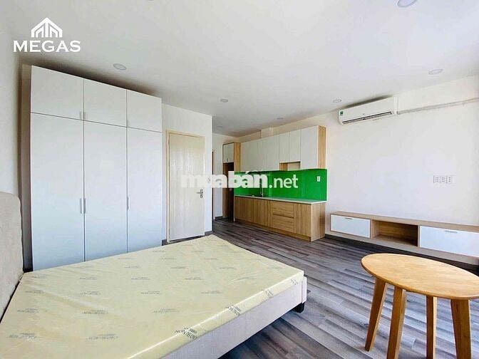 STUDIO rộng 35m2 BANCOL CỬA SỔ ngay CHÂN CẦU VƯỢT 3 THÁNG 2 -quận 10