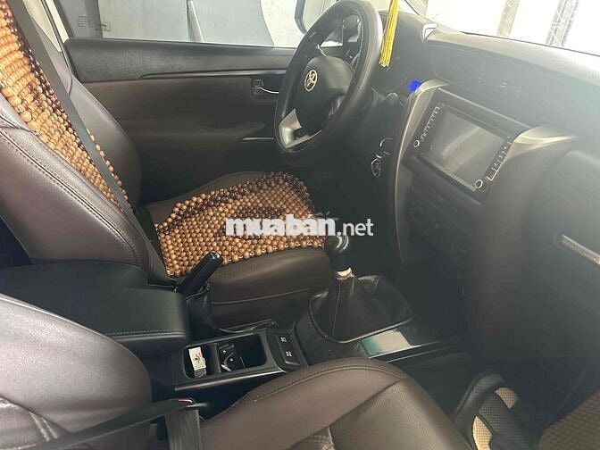 Toyota Fortuner 2017 Dầu Số sàn Trắng