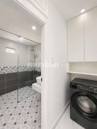 BÁN NHÀ NGUYỄN ĐÌNH CHÍNH QUẬN PHÚ NHUẬN